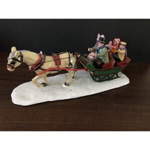 Lemax Vintage SNOW Christmas Village horse carriage Pulling Group Family